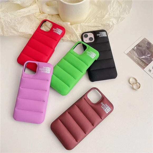 iPhone puffer/north face cases for all models - Picture 3 of 4